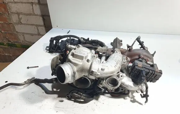 BMW 6 F06 Gran coupe Turbo 54431014769R 204039 8508099
