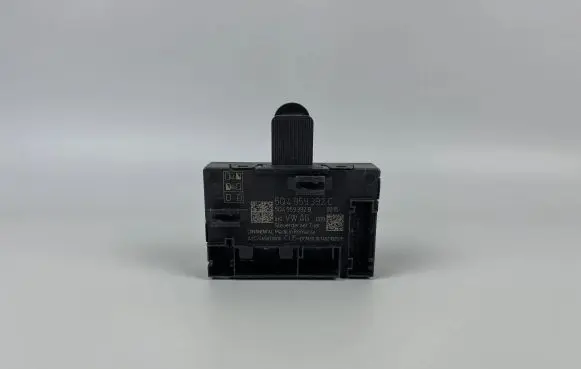 Volkswagen PASSAT B8 Door control unit/module 5Q4959392C 5Q4959392 5Q4959392B