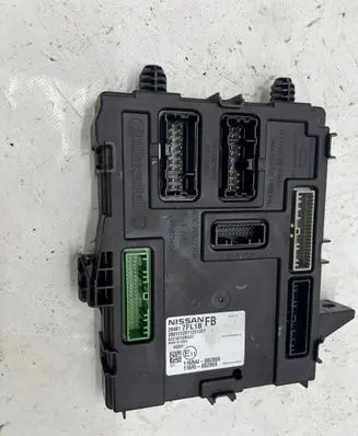 Nissan Rogue BSM Control unit 284B17FL1B 116RI002869 116RAI002868