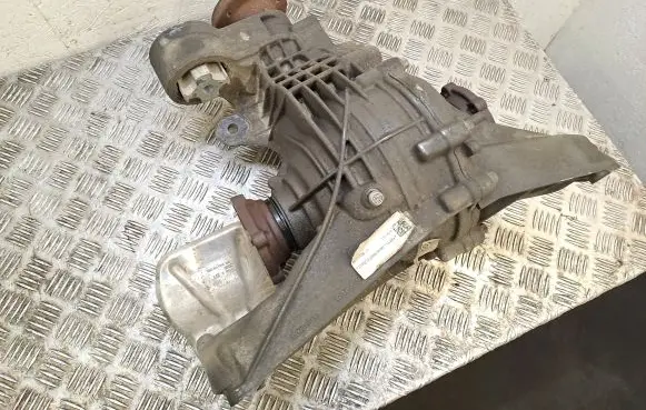Audi Q7 4M Rear differential QCD 0D2500043C 8K0501721A