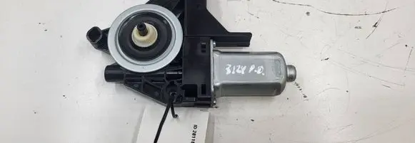 Volvo V60 Front door window regulator motor 966269103