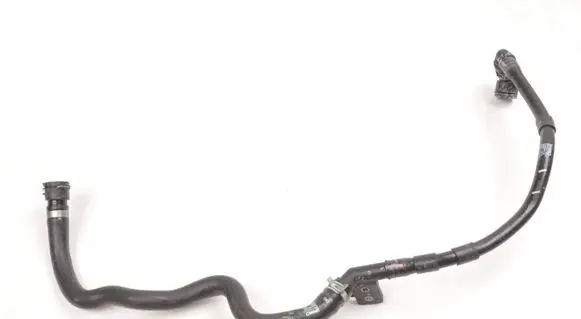 Volvo XC40 Engine coolant pipe/hose 31686213