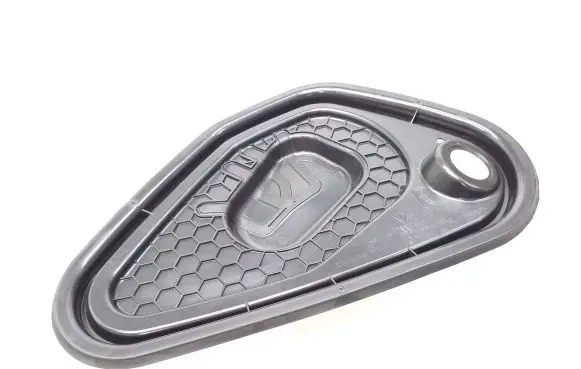 Other rear door trim element