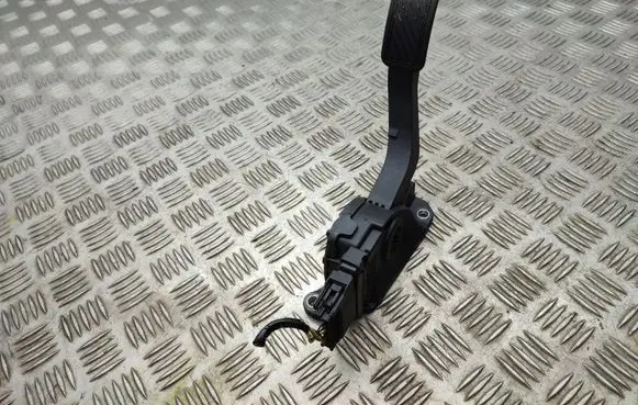 Ford Ecosport Accelerator throttle pedal 8V219F836A3B