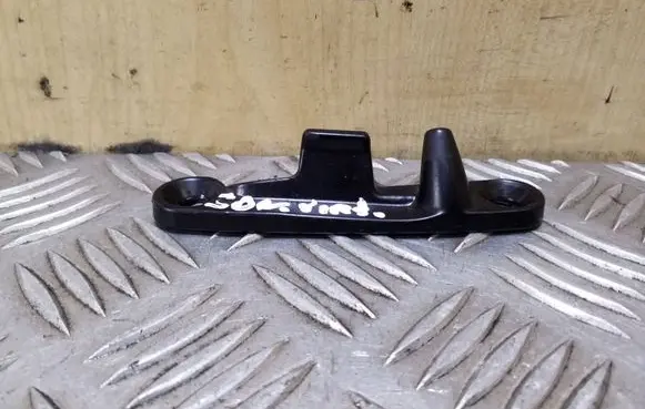 Volkswagen Transporter - Caravelle T5 Sliding door lock loop/hook striker 7H0843842B