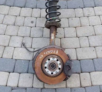 Volkswagen Golf Plus Front wheel hub spindle knuckle