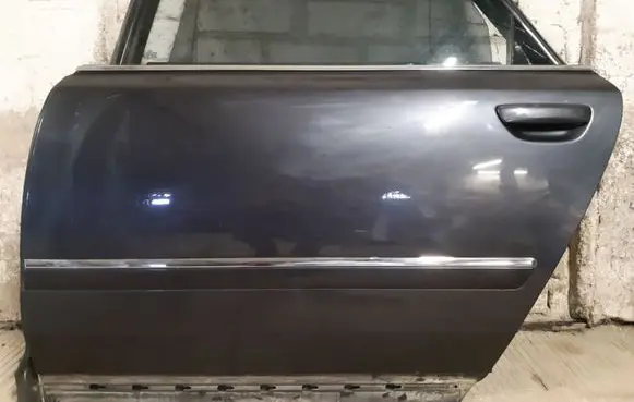 Rear door