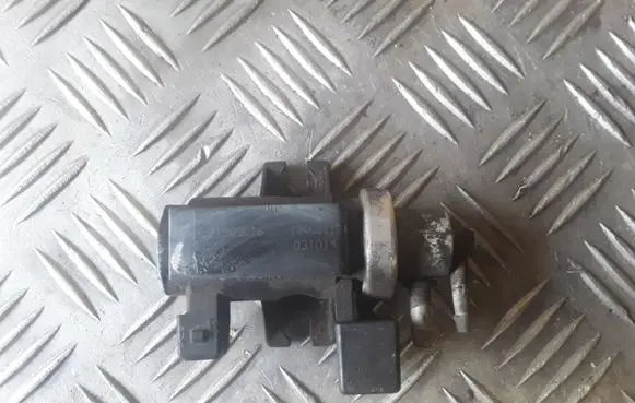 KIA Sorento Turbo solenoid valve 72190316