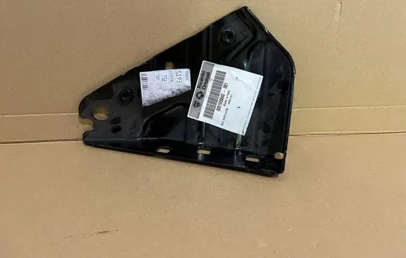 Fiat Panda III Fender mounting bracket 0051930842