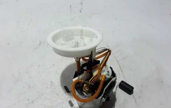 Volvo V60 In-tank fuel pump 31355907