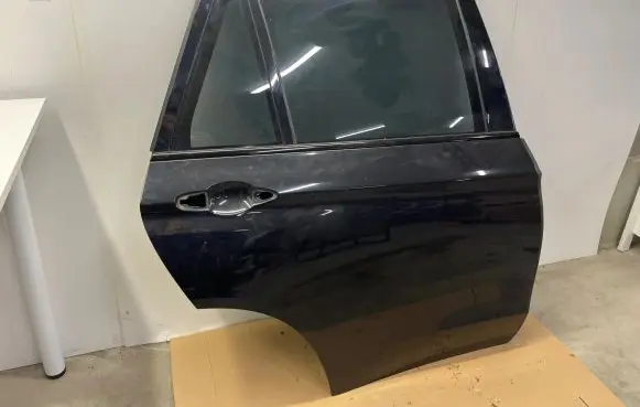 BMW X5M F85 Rear door