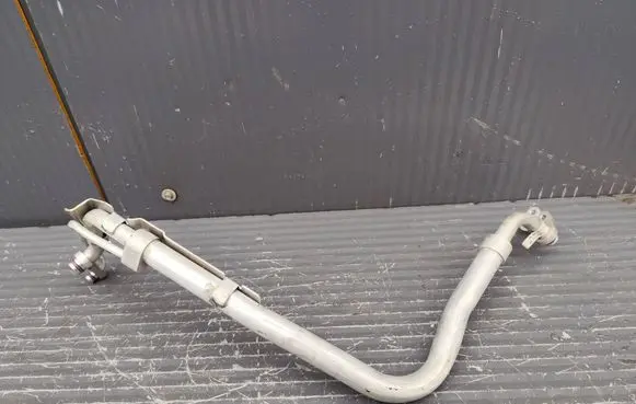 Audi Q3 F3 Air conditioning (A/C) pipe/hose 5QB816738F