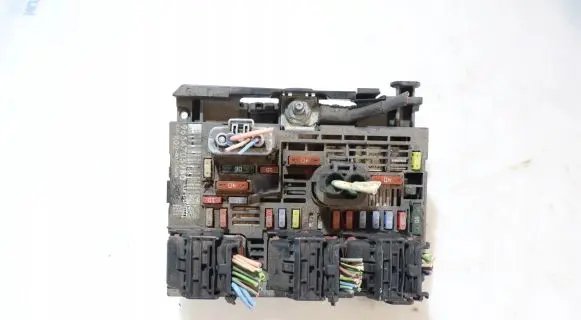 Citroen C4 III e-C4 Fuse box set