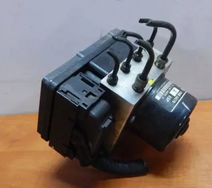 Nissan Navara D40 ABS Pump 47660EA270 06210200554 210200050265