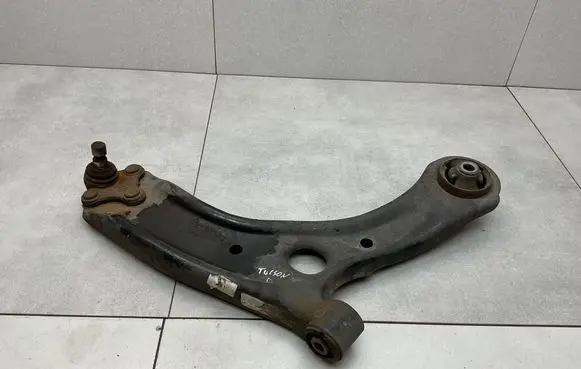Hyundai Tucson TL Front lower control arm/wishbone 