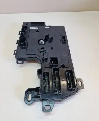 Tesla Model 3 Comfort/convenience module 107867390H