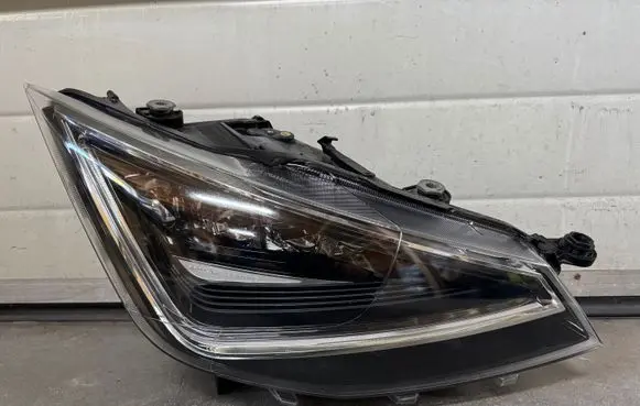 Seat Ibiza V (KJ) Headlight/headlamp 6F1941008B