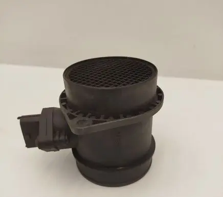 Volvo V70 Mass air flow meter 0280218088 8670115