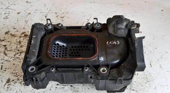 Volkswagen Golf VI Intake resonator 03C103502K
