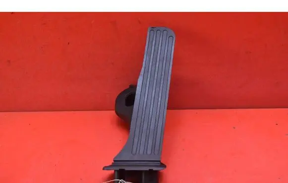 Volkswagen PASSAT B6 Accelerator throttle pedal 1K1721503AB