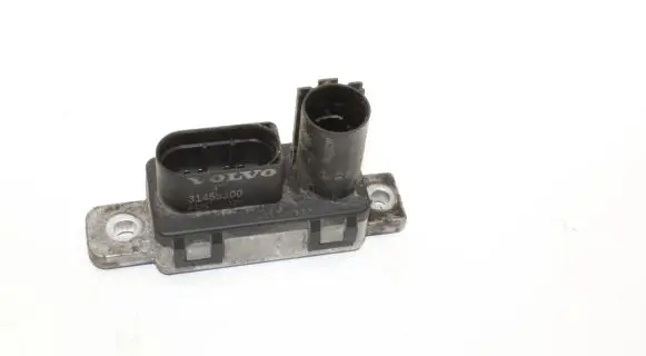 Volvo V60 Glow plug pre-heat relay 31459300