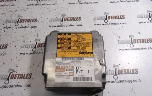 Toyota Avensis Verso Airbag control unit/module 8917044040