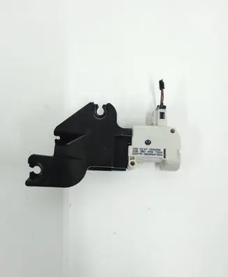 Audi A6 S6 C6 4F Glove box handle 3B095975 3B0959782A