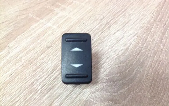 Ford Mondeo MK IV Electric window control switch 6M2T14529 01102007