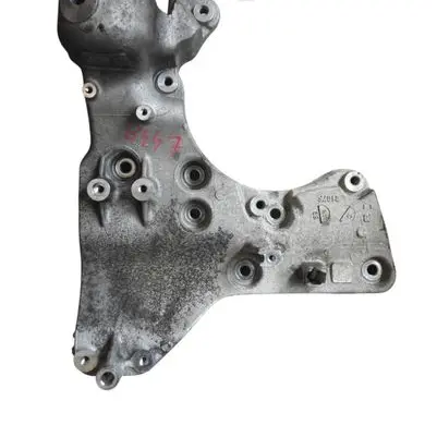 Engine mounting bracket