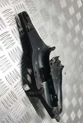 Volvo V40 Other engine bay part 31384029