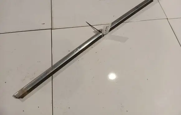Opel Vectra C Front door glass trim molding