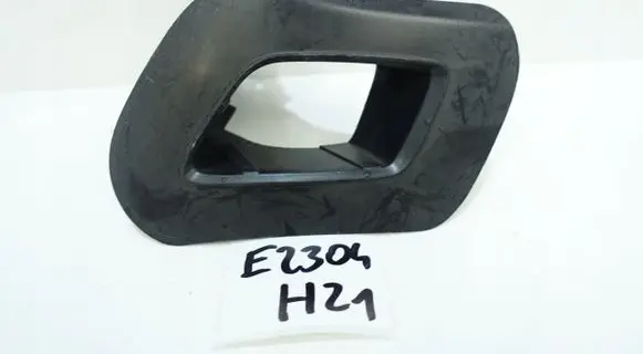 BMW 1 F20 F21 Headlight washer nozzle holder 8060295