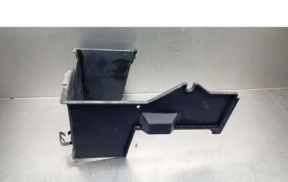 Volvo V50 Battery tray 3M5110757B