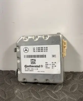 Mercedes-Benz E W212 Windshield/windscreen camera A0009051600 A0009024301 A0009051800
