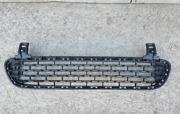 KIA Soul Front bumper lower grill 86560-H8400