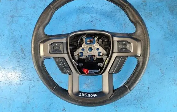 Ford Expedition Steering wheel JL1Z3600FA