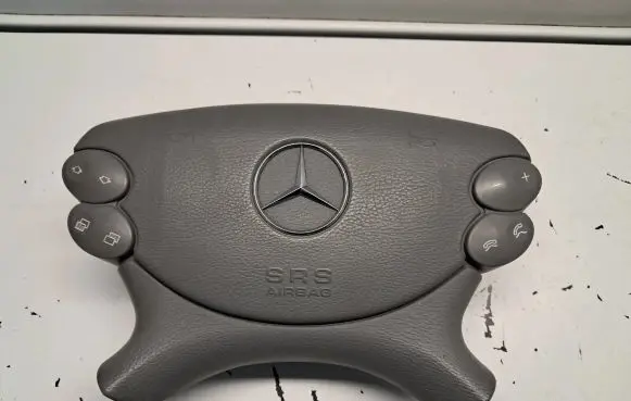 Mercedes-Benz CLK A209 C209 Steering wheel airbag 2304600798
