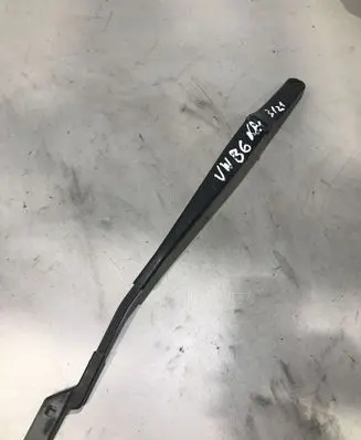 Volkswagen PASSAT B6 Windshield/front glass wiper blade 3C1955409C