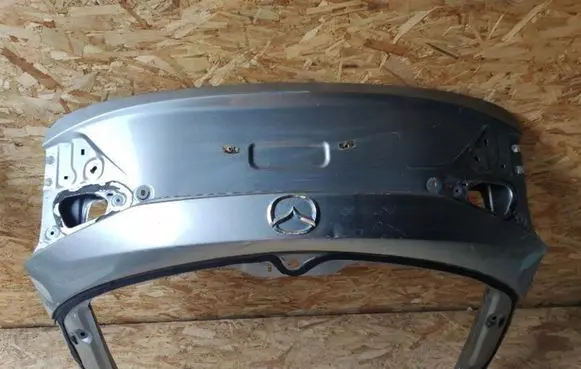 Mazda 3 III Tailgate/trunk/boot lid