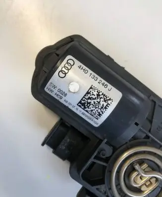 Volkswagen Golf VII Other control units/modules 4H0133246J