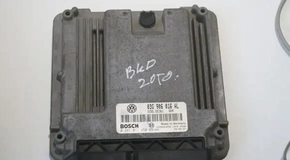 Volkswagen Touran I Engine control unit/module 03G906016AL 0281011450