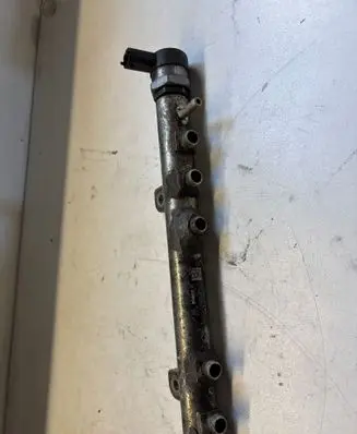 Opel Astra H Fuel main line pipe 0445214086