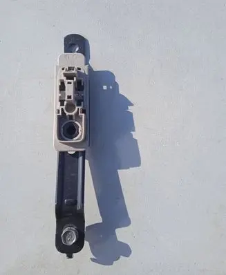 Nissan Juke I F15 Seat belt adjustment motor 6096312A