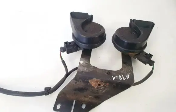 Audi A6 S6 C6 4F Horn signal 011165 e9703881165