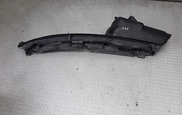 Mercedes-Benz E W210 Wiper trim 2108301113