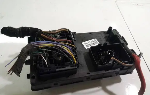 Opel Insignia A Fuse box set 13275883