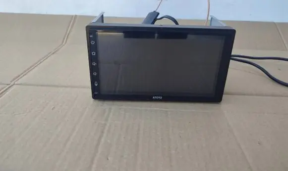 Volkswagen Polo IV 9N3 Radio/CD/DVD/GPS head unit F7G2B7WE