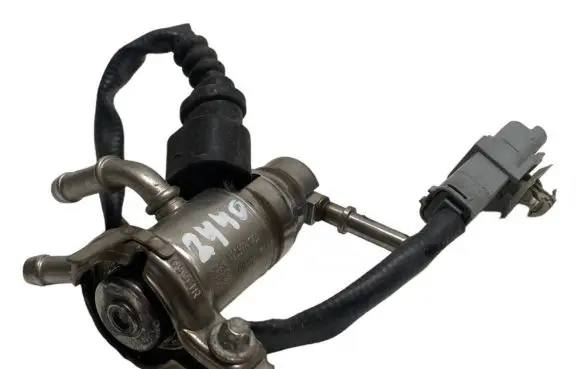 Dacia Lodgy AdBlue injector 208995377R A2C39941900