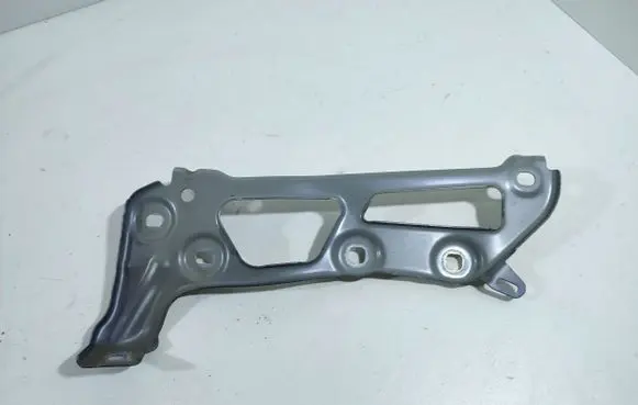 BMW X1 U11 Fender mounting bracket 9883409 41009629117 9629117