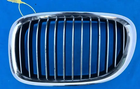 BMW 7 F01 F02 F03 F04 Front grill